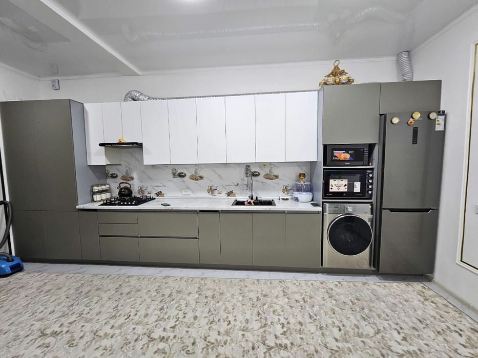 Котедж сотилади 3этажли