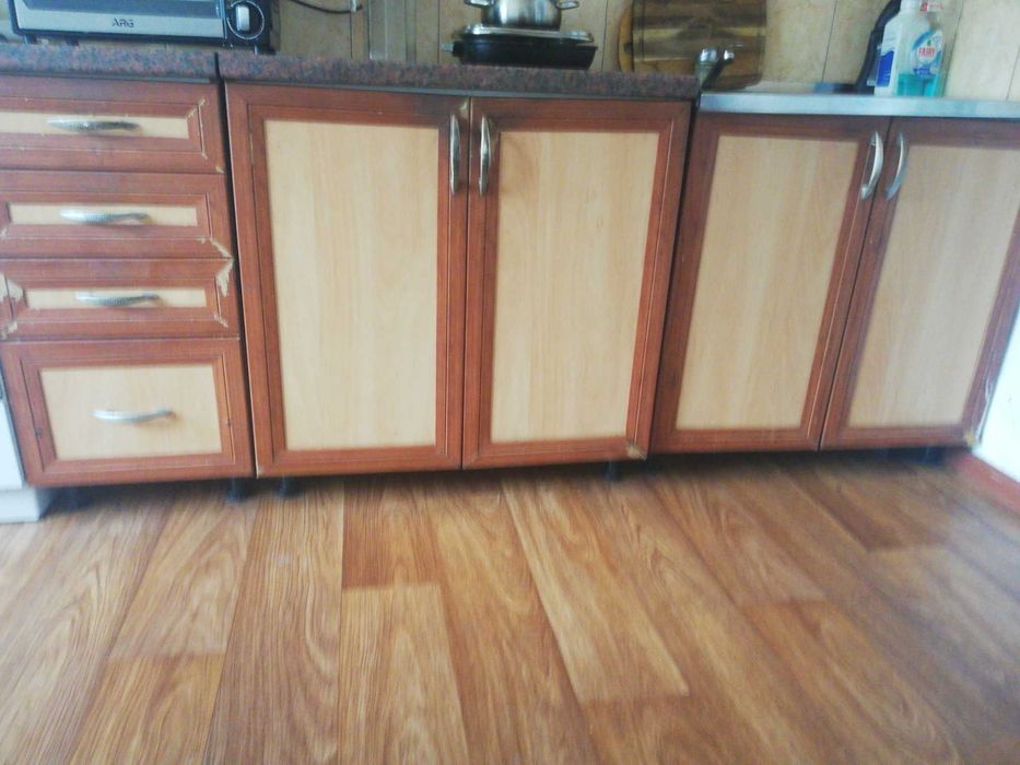 Срочно, в связи  с переездом продам