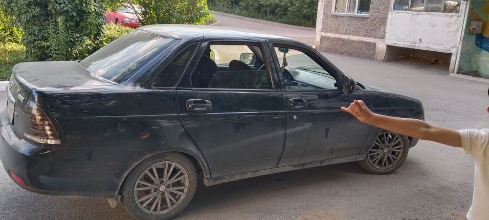 Продам приору на ходу