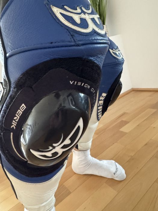 Costum/combinezon moto din piele Berik