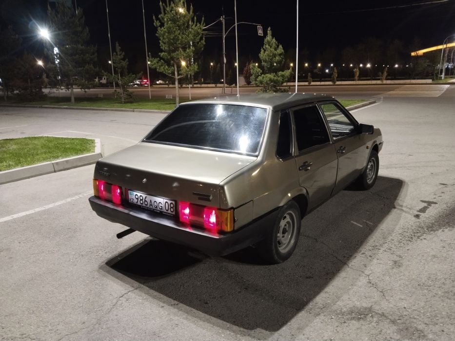 Продам ваз 21099