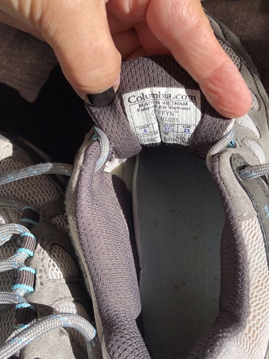 Ghete Columbia 37 pentru drumetii