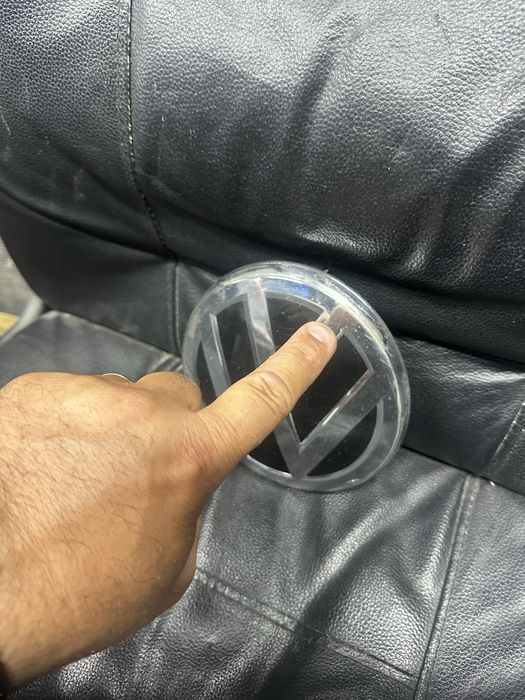 Emblemă distronic vw tiguan 2.