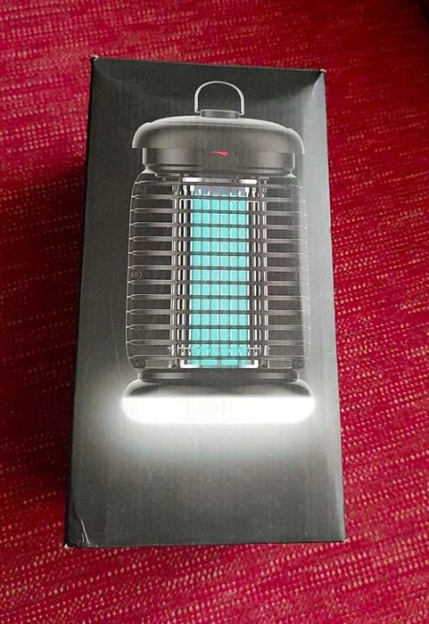 lampă UV anti-țânțar 15W ,4200 V  si  lampa  lumina Led
