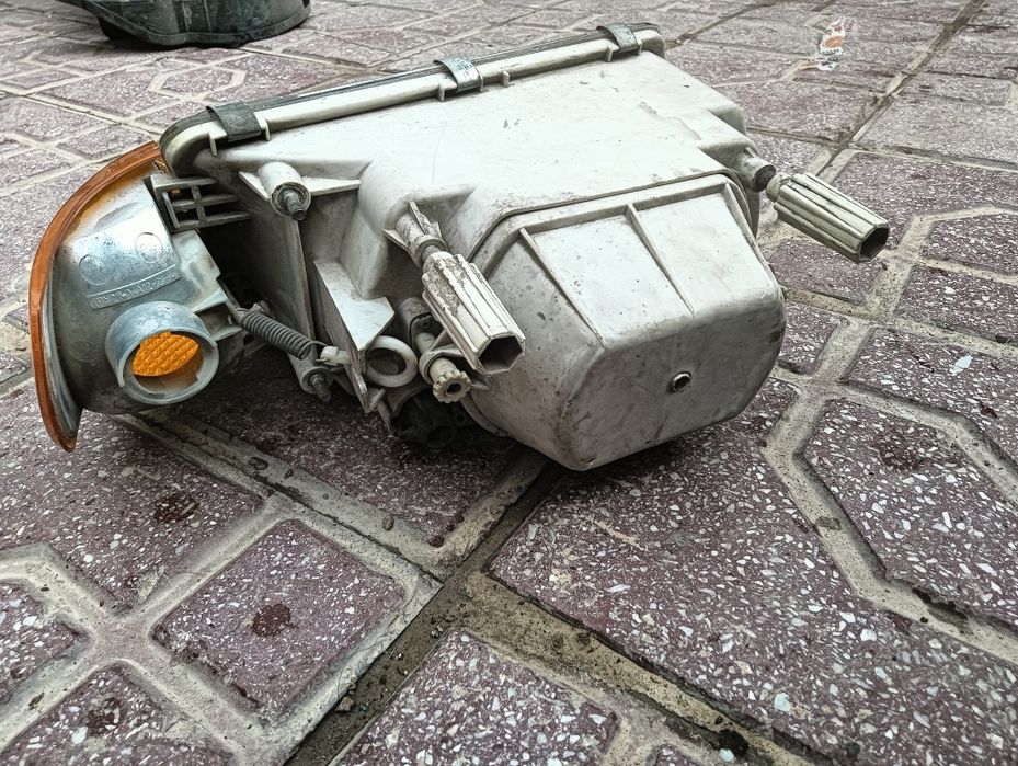 Передняя фара ВАЗ лева оригинал