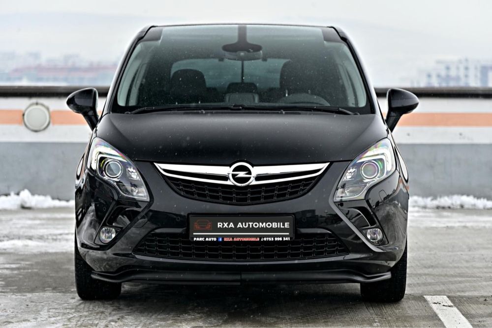 Opel Zafira 1.6 Diesel 136 C.P. 2015 Euro6 7 Locuri Panoramic Xenon