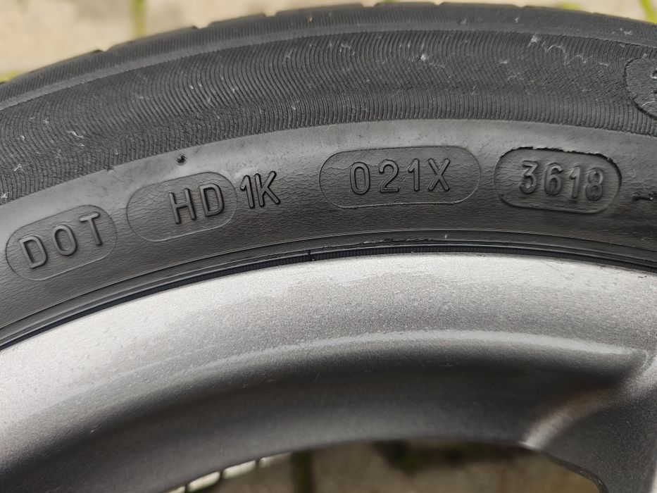 Летни гуми със джанти за Рено Зое  Michelin 195/55R16 Energy