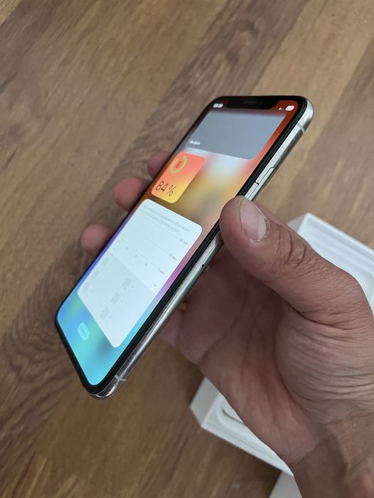 Iphone xs 64 GB белый
