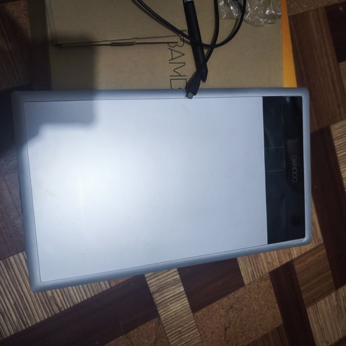 Графический планшет Wacom Bamboo Fun