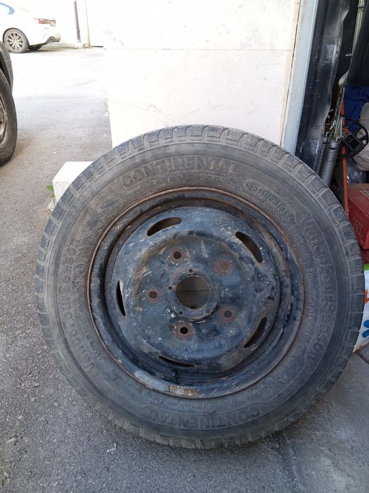 Резервна гума с джанта 195/70/R15C Continental