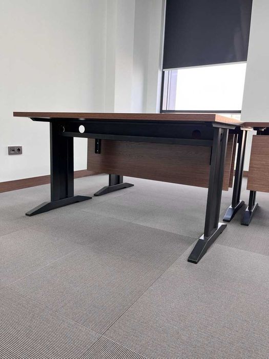 Парта ва столлар учун ножкалар /Ножки для столов и школьных парт