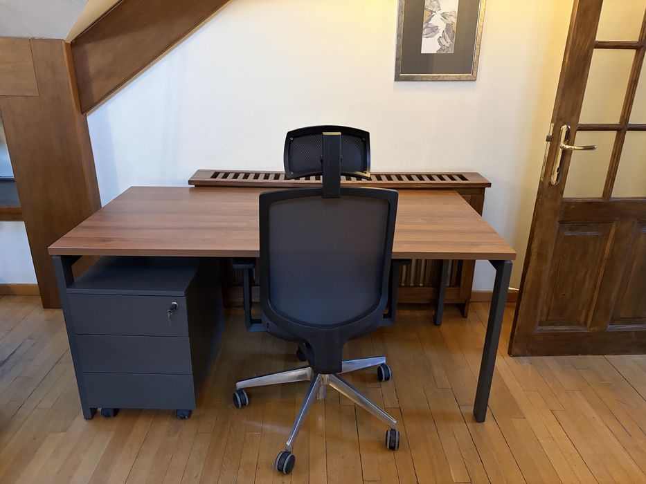 Premium Quality Office Furniture – Calitate la o fracțiune din preț