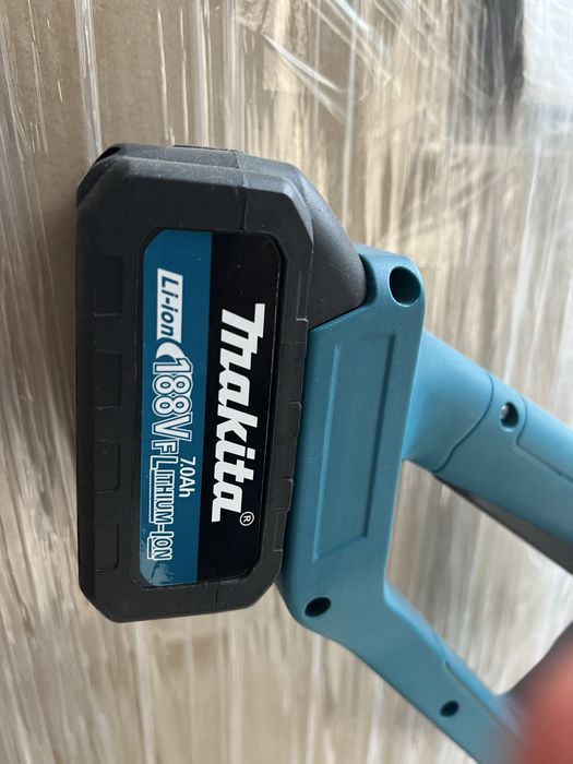 Снегоуборочная машина