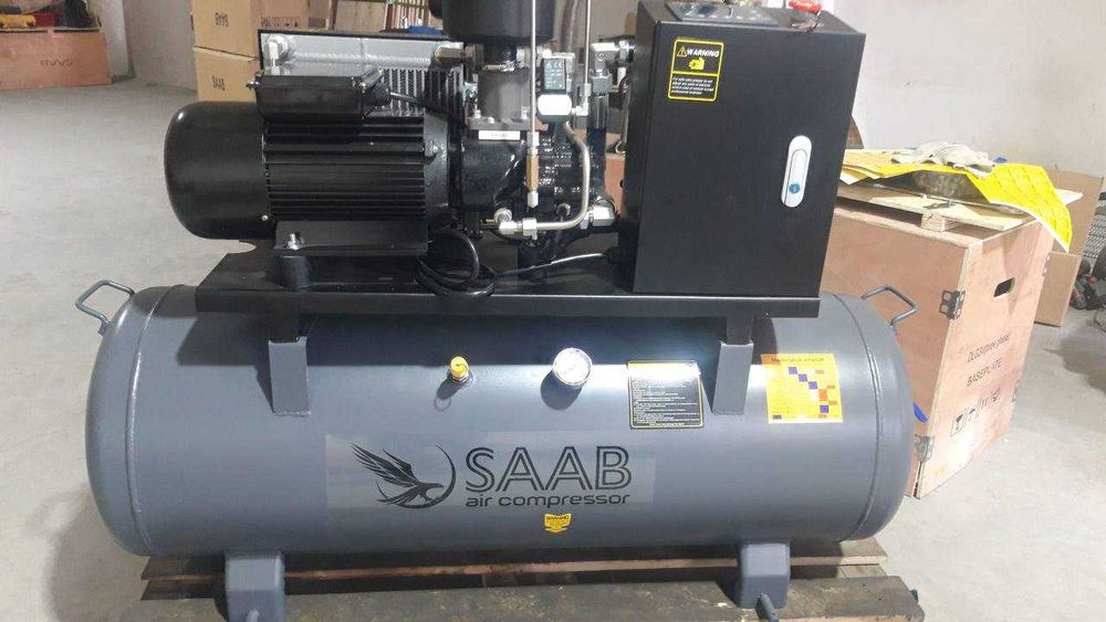 Vintovoy kompressor   Компрессор Portable Screw air compressor DLG 4V