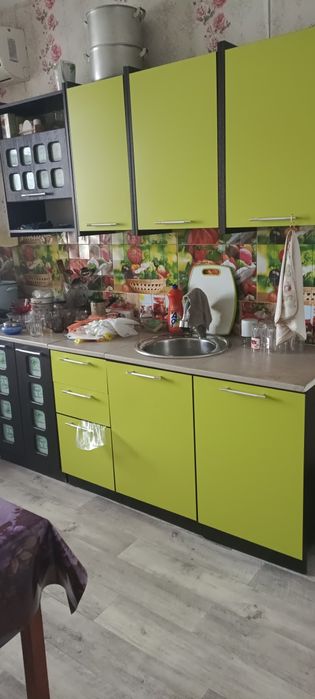 Продам квартиру 3 комнатную