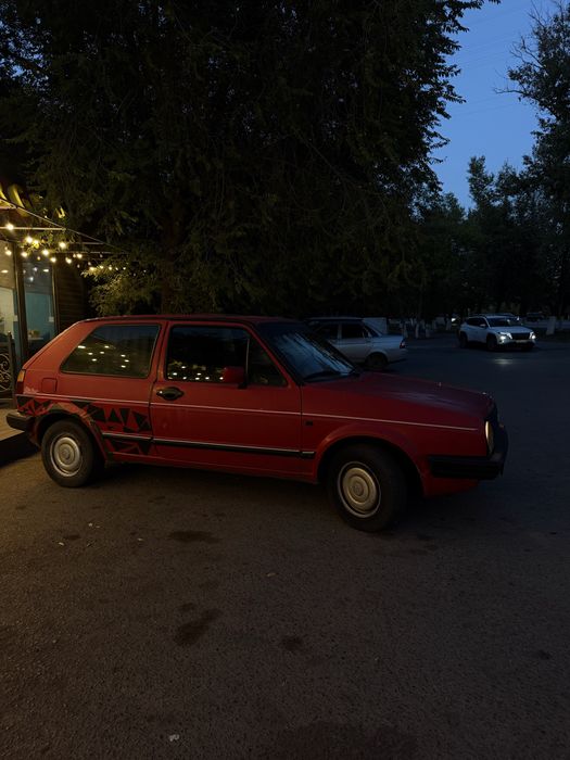 Volkswagen golf 2
