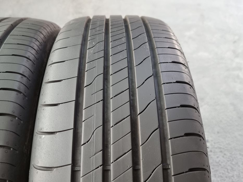 "Dot 23/24" 215/65/16 Goodyear 4Броя: 220€ 6.5мм