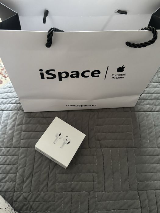 Airpods 4 ispace новые