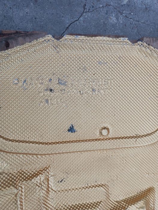 Кора под скоростна кутия Мерцедес w203 w209