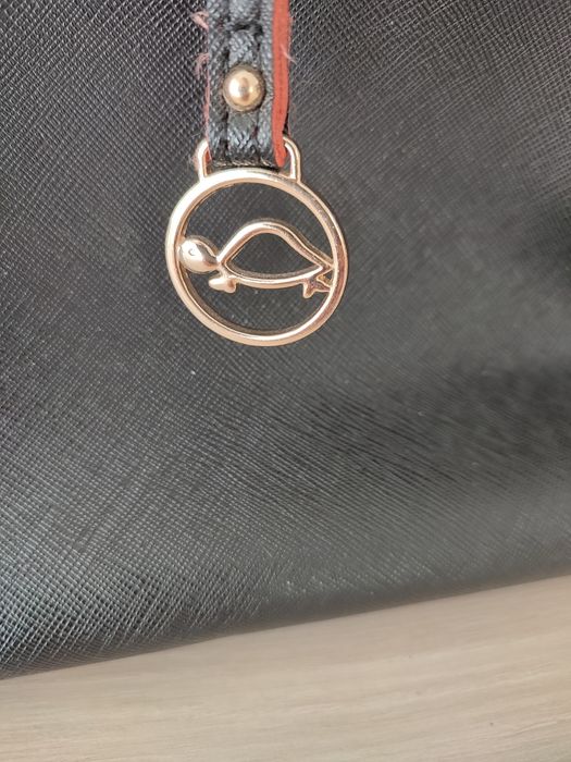 Чанта с дълга подвижна дръжка