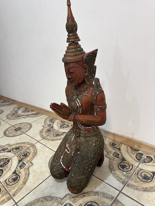 Statuie asiatica din lemn masiv sculptura manuala  mahon