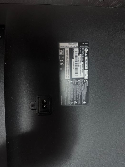 Телевизор LG 43 инча