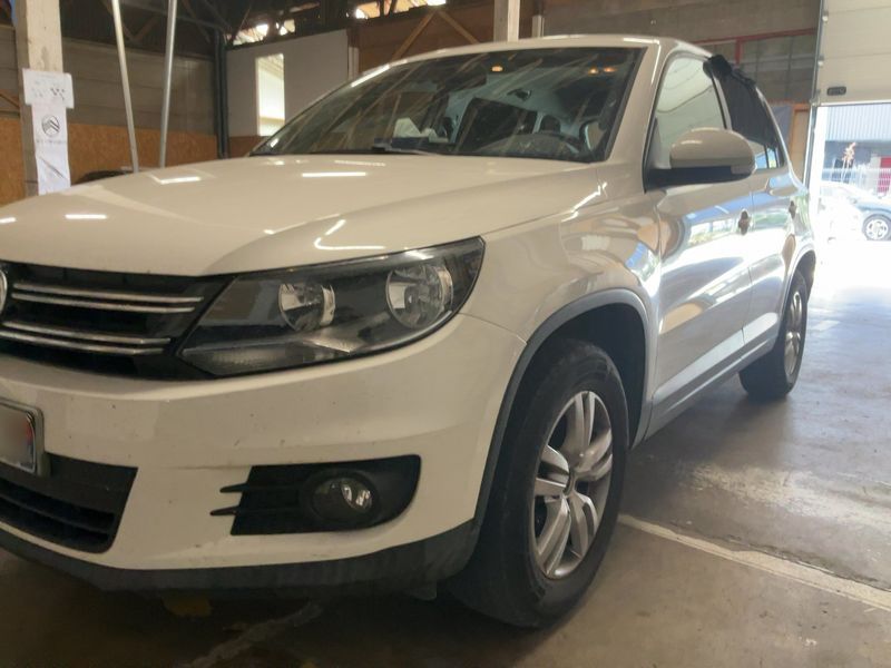 Volkswagen Tiguan 2.0 TDI BlueMotion Tech 2012
