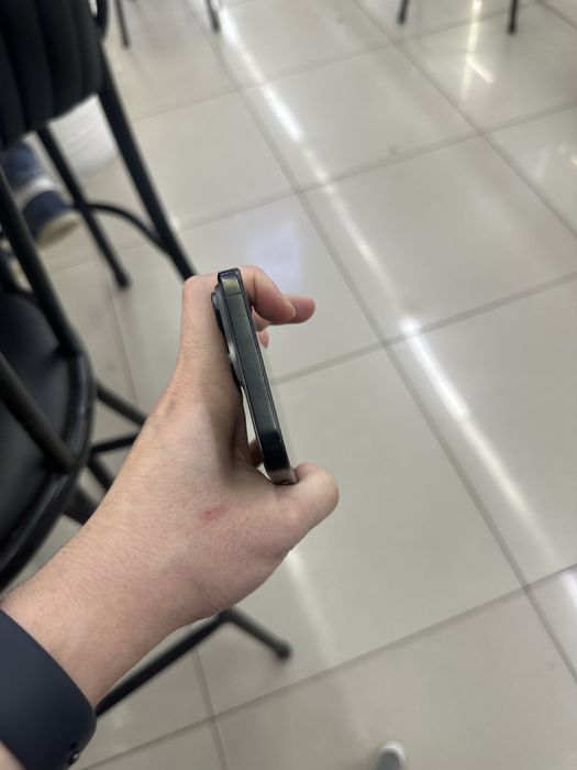 Срочно продаю iPhone 16 PRO MAX 256/92%
