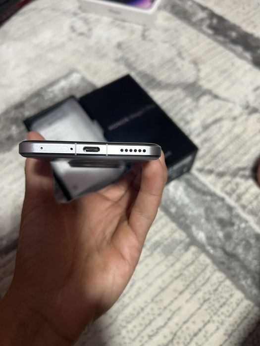 Honor Magic 7 pro