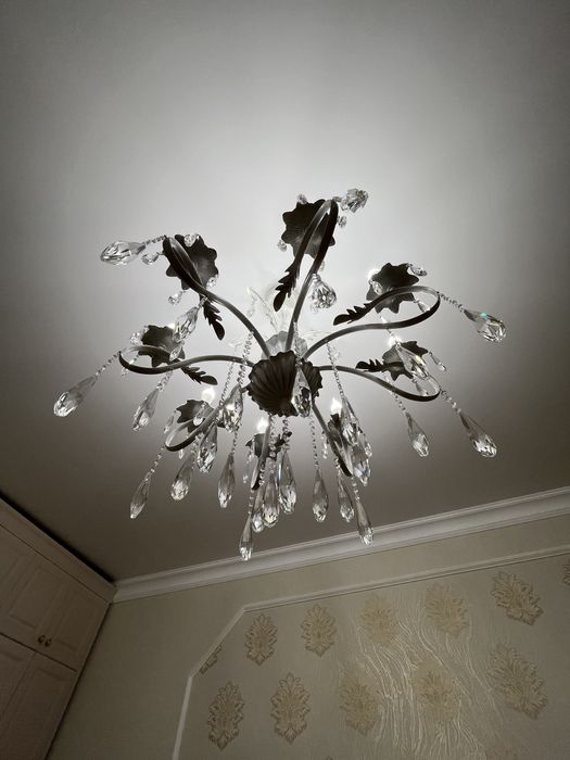 Люстра 8 рожковая