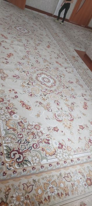 Кілемдер сатылады