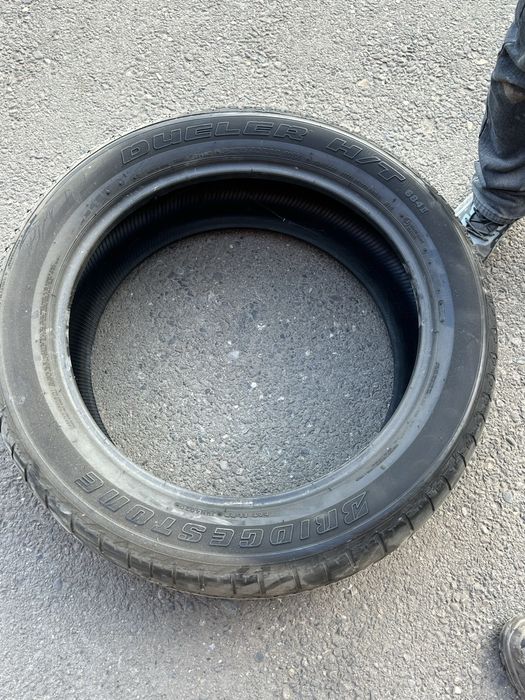 Продам шины Bridgestone комлект