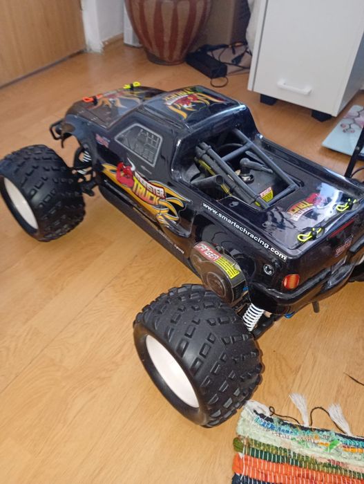 Vând automodel Smartech Bigfoot