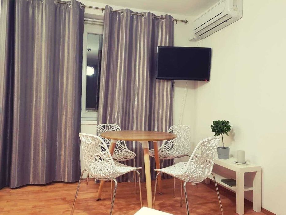 Дава се под наем Двустаен апартамент в Бургас, Братя Миладинови - 57 кв.м за 219.3 € - Снимка #6