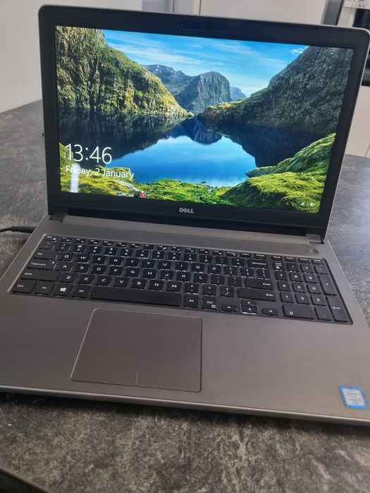 Laptop Dell Inspiron 15.6", 8 GB RAM, 1TB HDD
