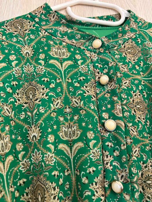 Rochie verde lunga model deosebit