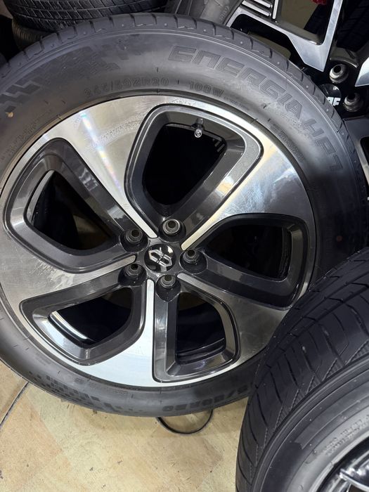 Diska va shina r19 r20 Avito Sorento