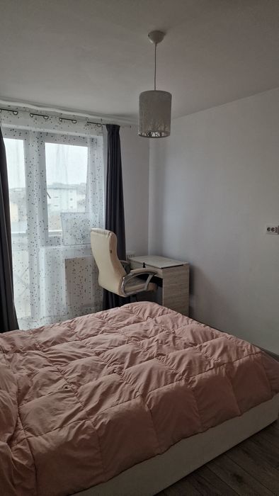 Închiriez apartament 3 camere – termen lung | Valea Lupului (lângă Res
