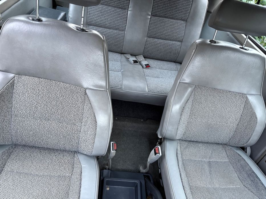 Mitsubishi Pajero Mk1 (vehicul istoric)