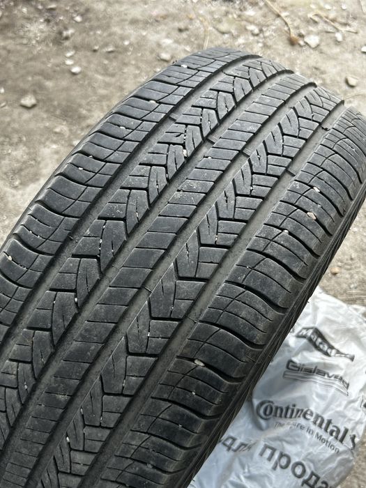 Продам летние шины 235/55/18