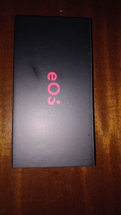 Нова преносима батерия за телефон и др.