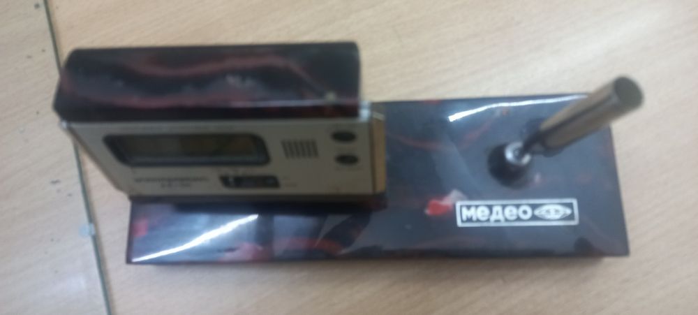 Раритетный подставка