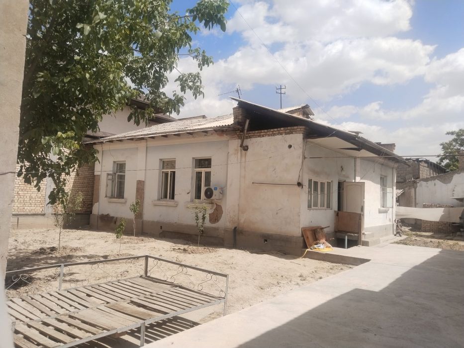 Продаётся дом 5 соток.