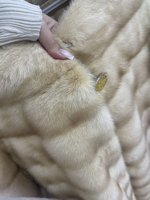 Шуба Норковая  50р