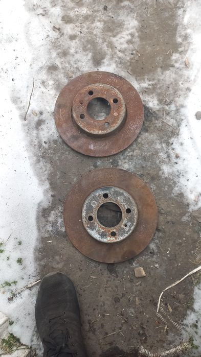 Продам на пассат б3 запчасти