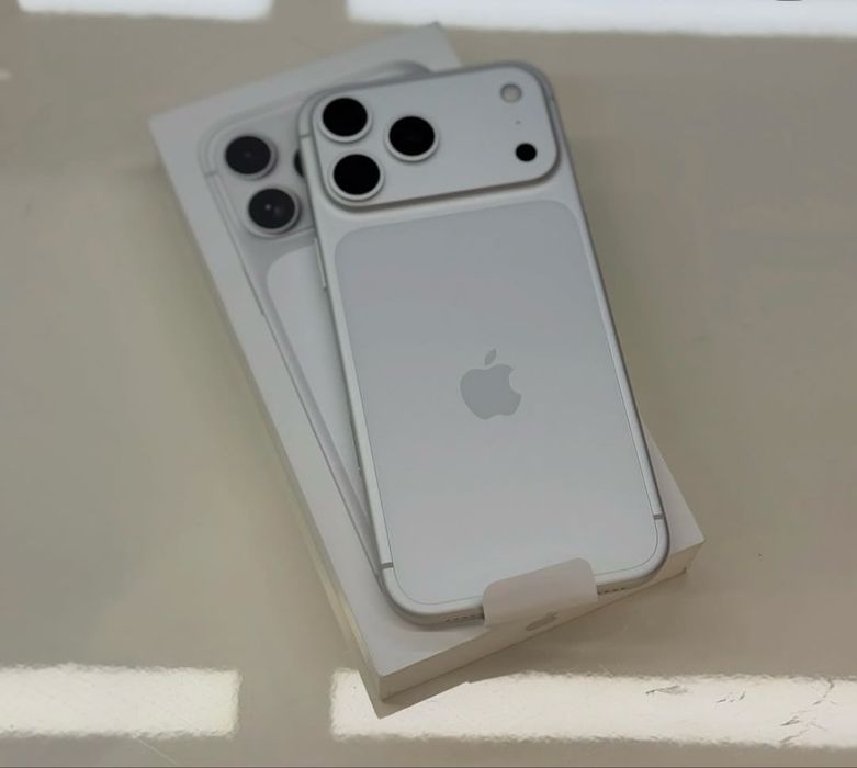 Iphone 17 pro max 1/1