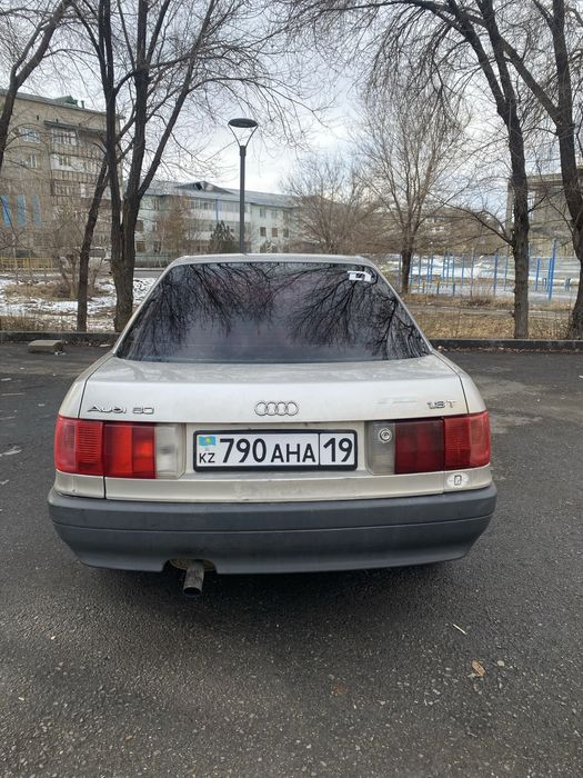Ауди 80 1988 года