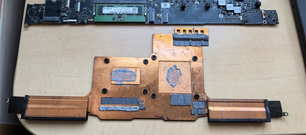 Piese---Laptop Razer Blade 15 RZ09-0421_i7-12800H, 16GB DDR5_COMPLET_