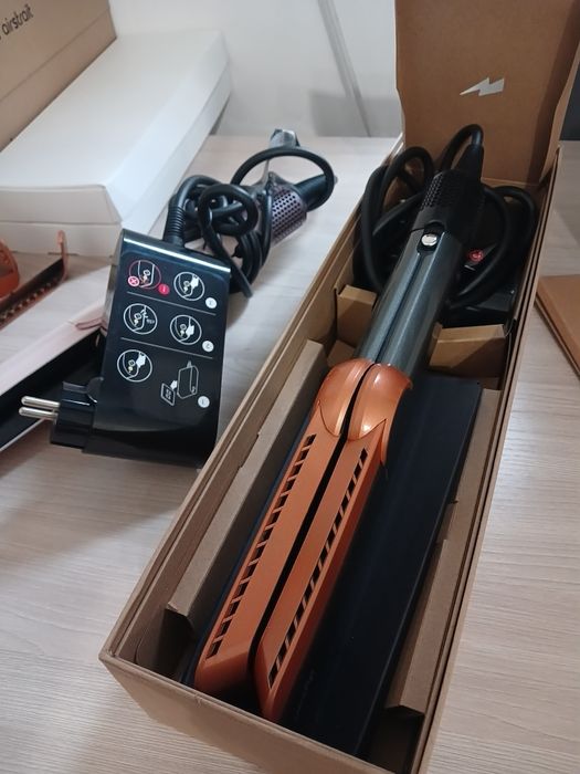 Dyson airstrait Утюжки