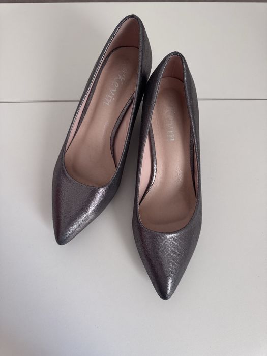 Женские туфли    .